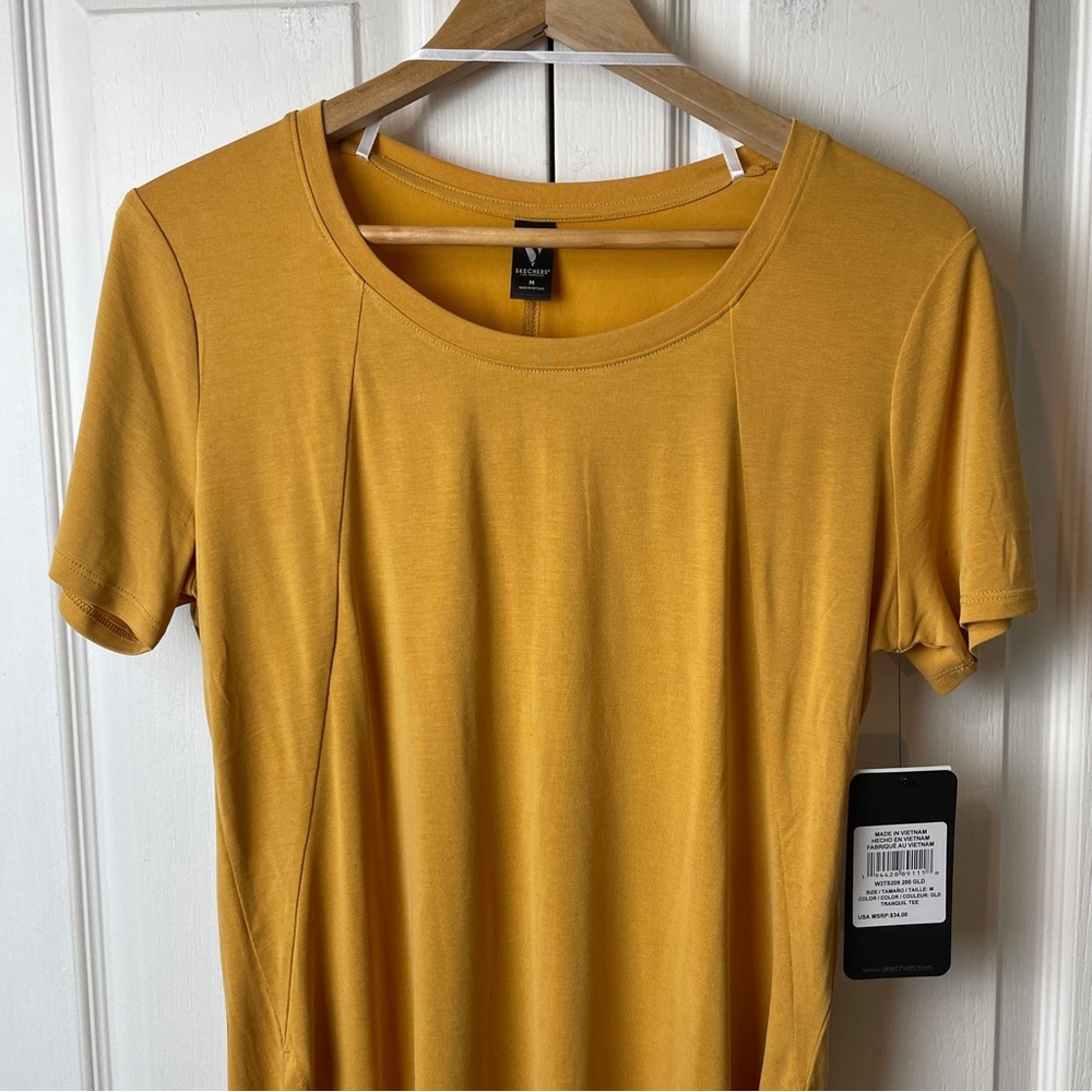 SKECHERS Tee Shirt ATHLEISURE CASUAL